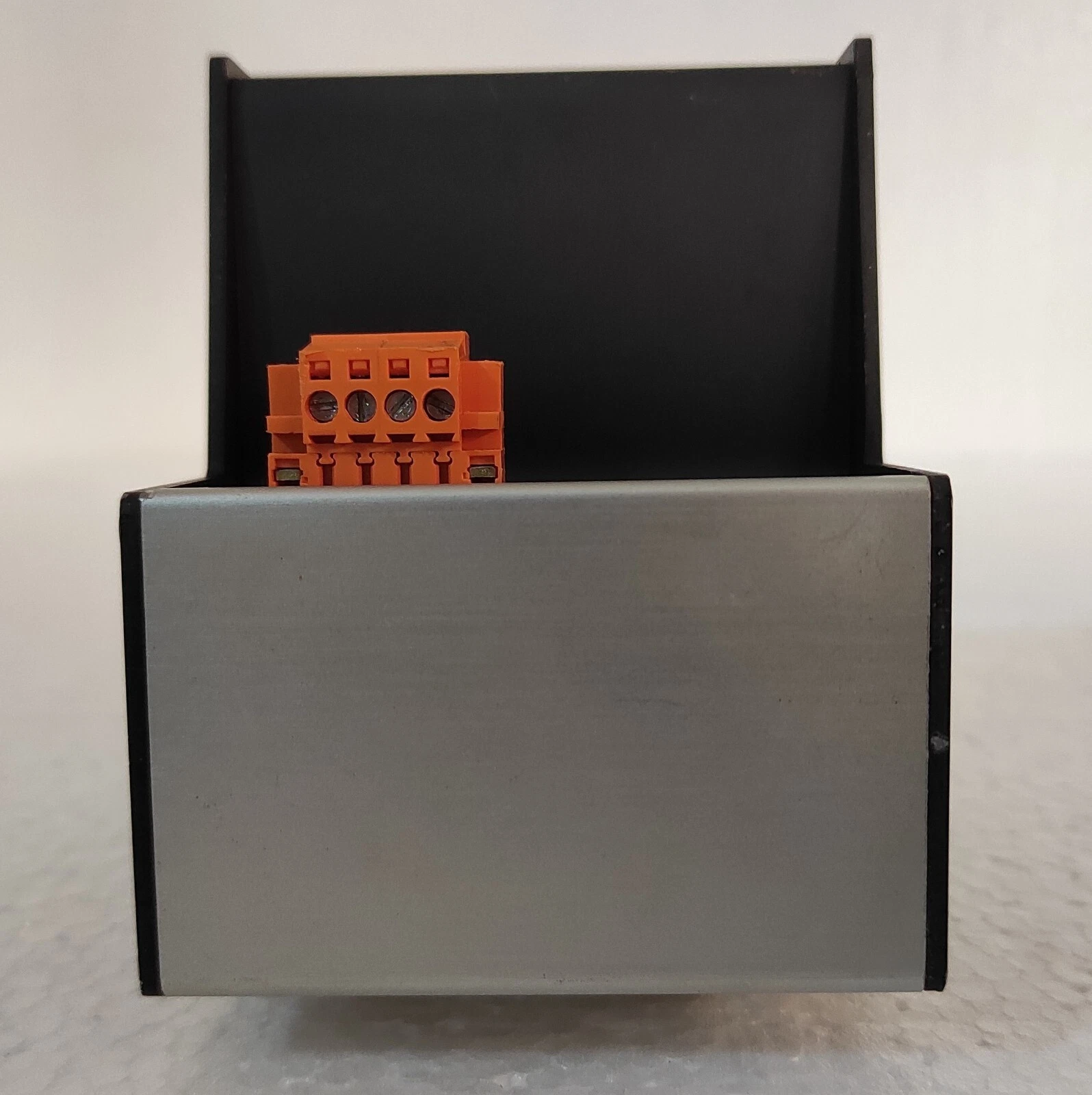 admin/uploads/uploads/Deckma Fire Alarm VDR Module FMS 3000_1.webp